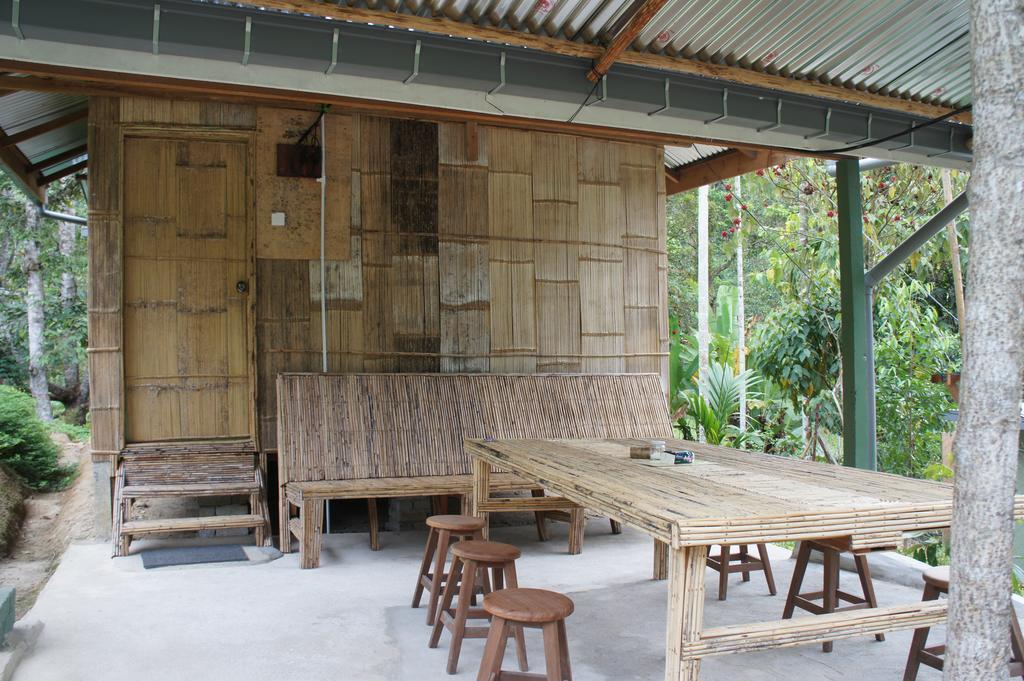 Rain Forest Inn Ringlet Exterior photo